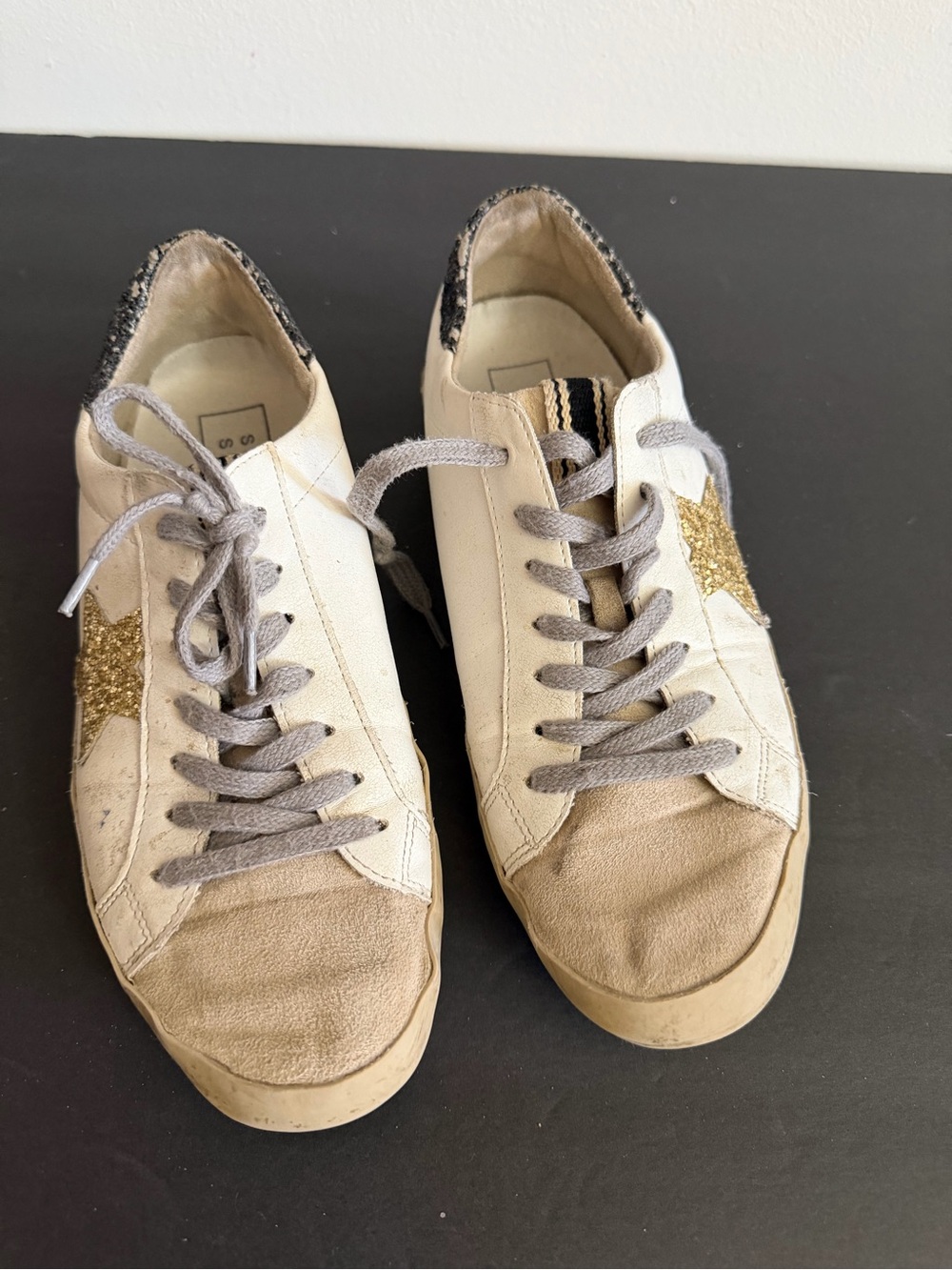 Women’s Cream and Tan Glitter Star Sneakers